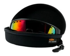 KTM - Lunettes De Soleil Factory Enduro II Polarisées C3 Revo Red -EBike24 Soldes ktm lunettes de soleil factory enduro ii polarisees c3 revo red noir matt noir avec sac a lunettes 3840x2160