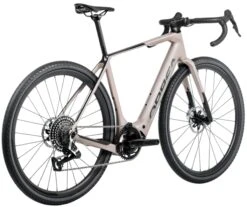 Orbea Denna M10i - 2025 -EBike24 Soldes orbea denna m10i 2025 nickel mat vue 3 3840x2160