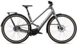 Orbea - Diem 20 - Vélo De Ville électrique -EBike24 Soldes orbea diem 20 glitter anthracite 3840x2160