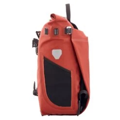 Ortlieb -Vario Plus - Sac à Dos & Sacoche Vélo 2en1 - 26 Litres -EBike24 Soldes ortlieb vario plus 26 litres dark chili vue de cote 3840x2160