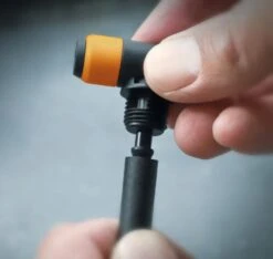 SKS - Tête De Pompe Schwalbe Clik Valve -EBike24 Soldes sks schwalbe clik valve montage de la tete de pompe 3840x2160