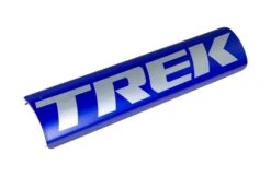 Trek - Cache Batterie Powerfly HT/FS 2023 -EBike24 Soldes trek powerfly ht et fs 2023 cache batterie blue grey 3840x2160